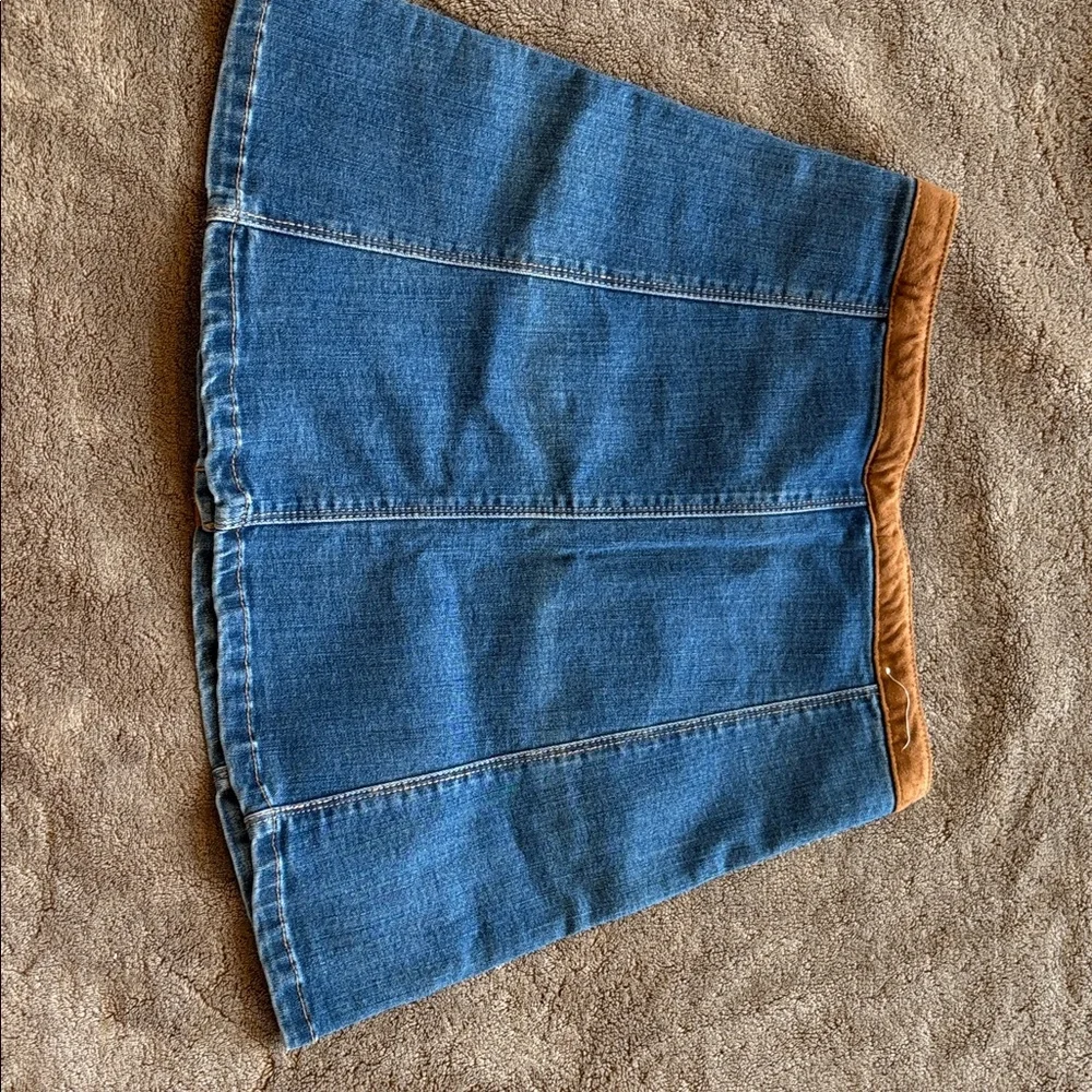 American Rag Blue Denim A-Line Skirt with Brown Trim - Picture 4 of 4